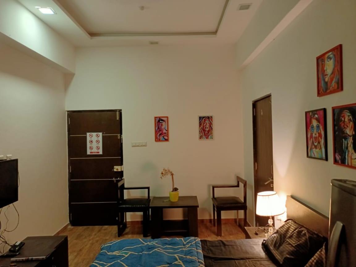 Marigold Stay Jambhulpada Экстерьер фото